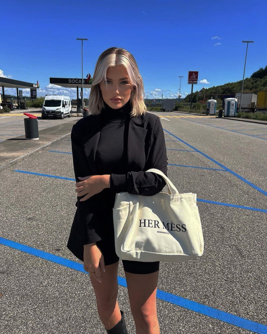Her Mèss Tote Bag Medium